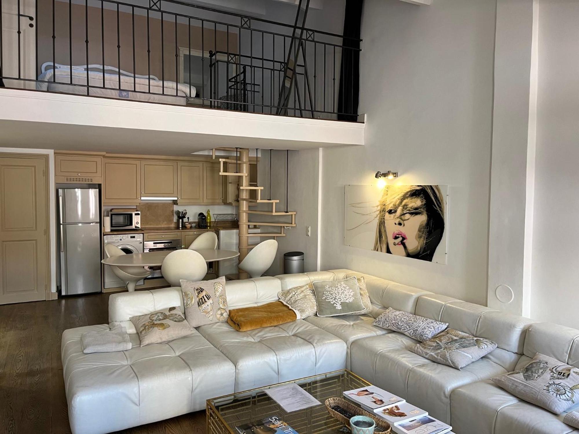 Apartment Trois Pieces Tropez